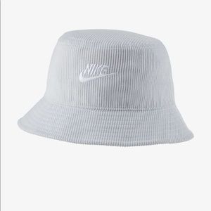 Nike Bucket Hat